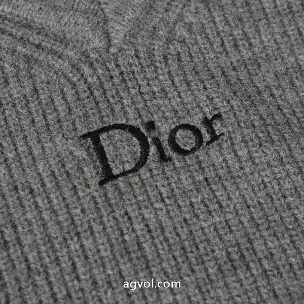 diorアルファベットロゴVネックニットセーター 5 