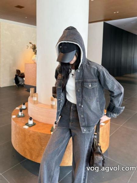 コートDIOR素敵なスタイルで冬の定番 数量限定新作登場 激安新作ブランド フェイク 0