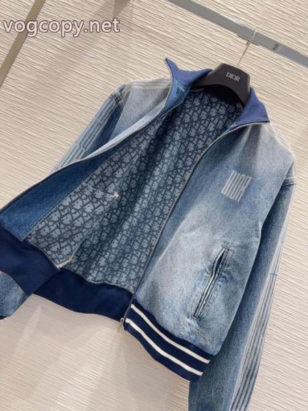 ブランド 偽物 激安格好良いアイテム 完売続出 上品で優しい雰囲気にコートDior 2