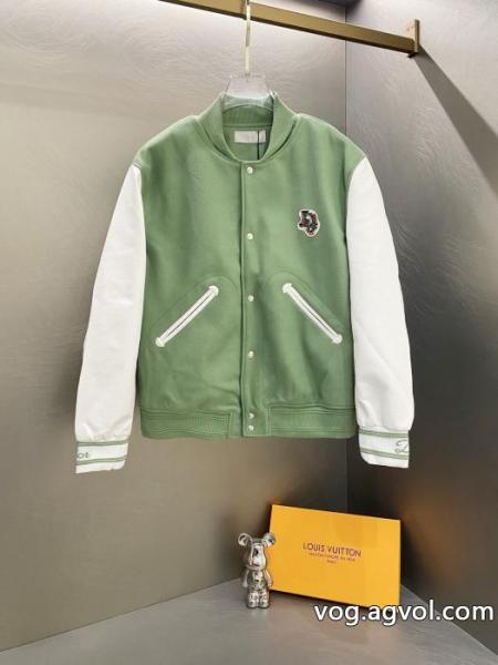 ブランド コピー ショップ26流行り 入荷！ 最新で一目惚れDIORコート 0 