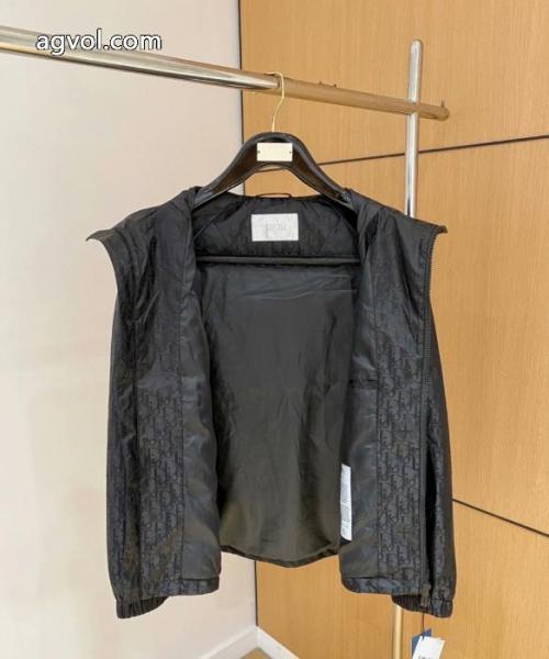 ブランド コピー 優良少数入荷 必要な一品 秋冬大人気セールコートDIOR 5 