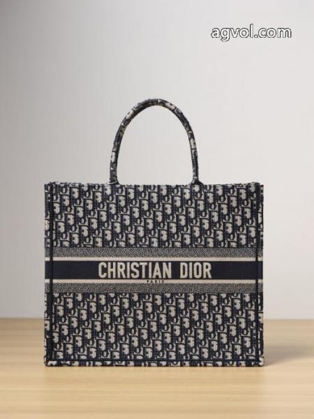 きれいめ上品に 品質保証 限定品 人気No.1ブランド コピー 通販 バッグDIOR. 1