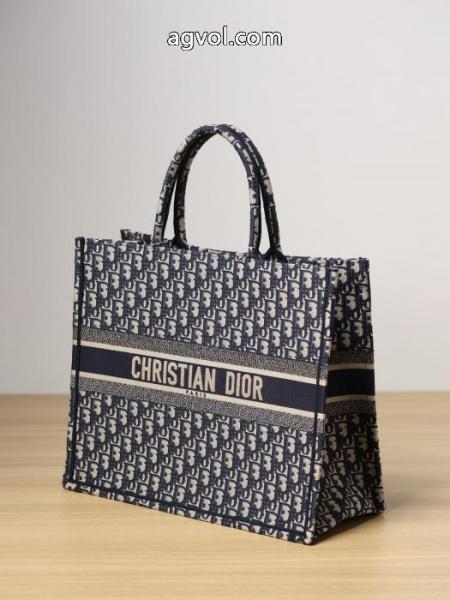 きれいめ上品に 品質保証 限定品 人気No.1ブランド コピー 通販 バッグDIOR. 2