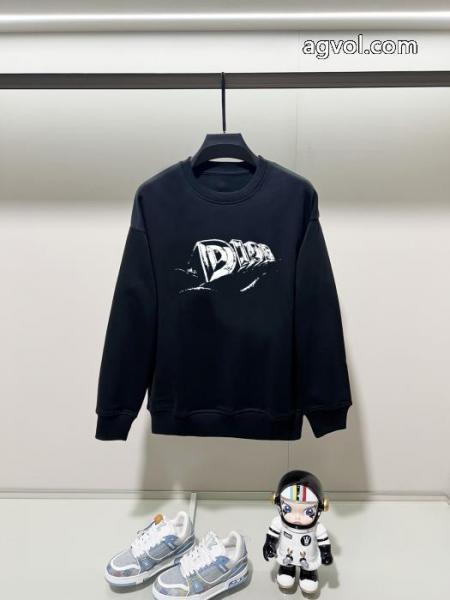 DIORパーカー偽 ブランドお洒落に魅せる 爽快感が絶妙にマッチ 人気モデル愛用 3