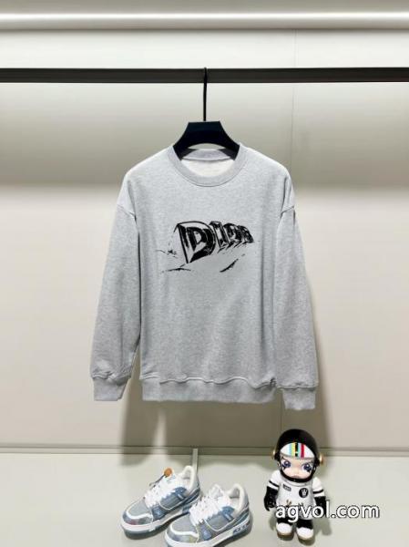 DIORパーカー偽 ブランドお洒落に魅せる 爽快感が絶妙にマッチ 人気モデル愛用 4