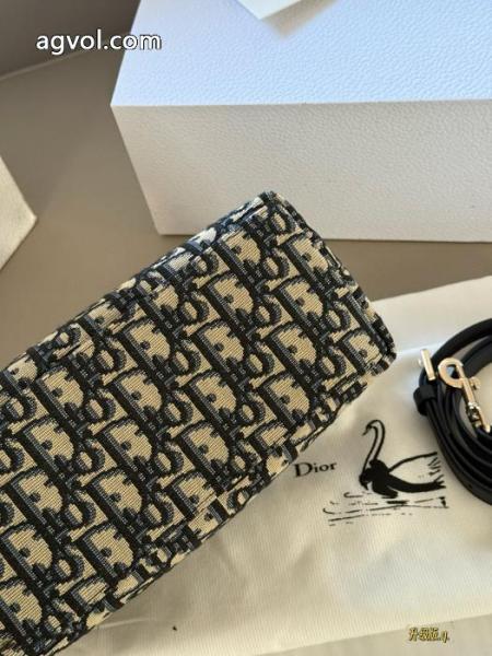 バッグブランド コピー 専門店お洒落な印象 数量限定得価 高級感を演出DIOR.. 3
