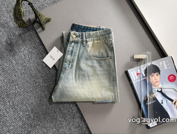 ディオール抜群の人気を集め ストリートに溢れるウェア 日常使い偽物 ブランド 販売    ジーンズ.. 0 