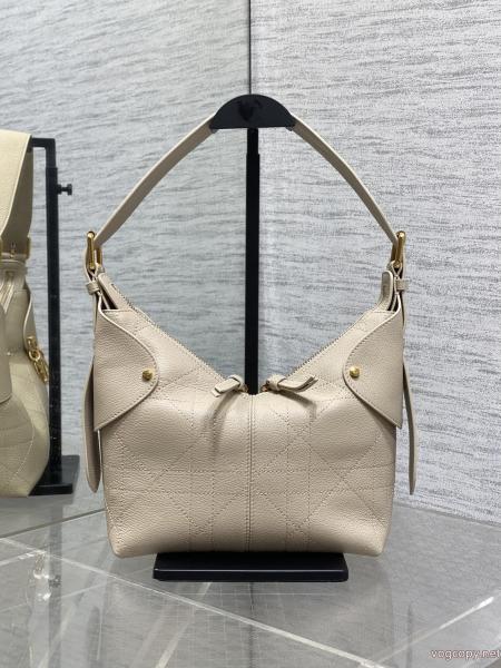     バッグ大人気！送料込 お出掛けに便利 日本未入荷ブランド 偽物Dior.. 0 