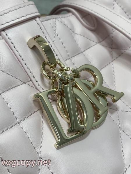 Dior在庫数限定 通気性のいい 使いやすいコピー ブランド 販売バッグ. 2