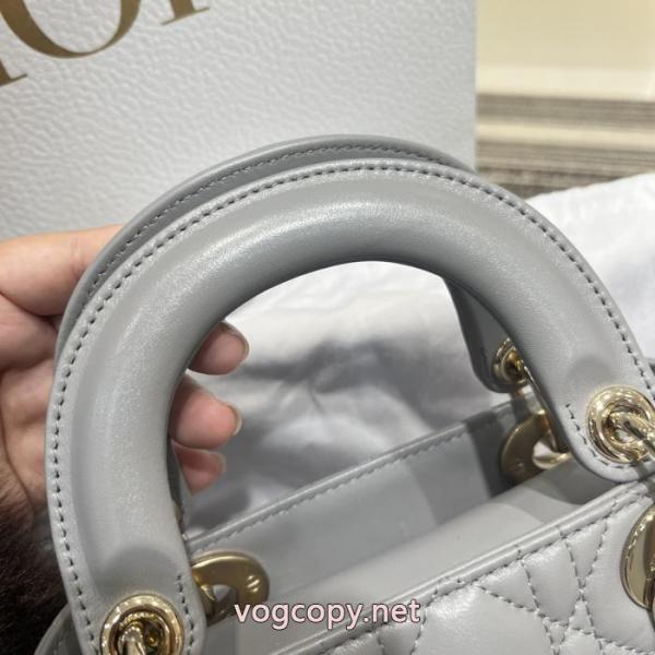 シーンで活躍する 新作入荷定番 飽きの来ないブランド 偽物Dior バッグ. 6 
