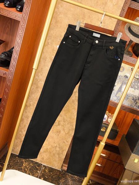 ずっと人気♪ 人気沸騰中！おしゃれ新品 ライフスタイルブランド スーパー コピー 通販    ズボンDior.. 0 