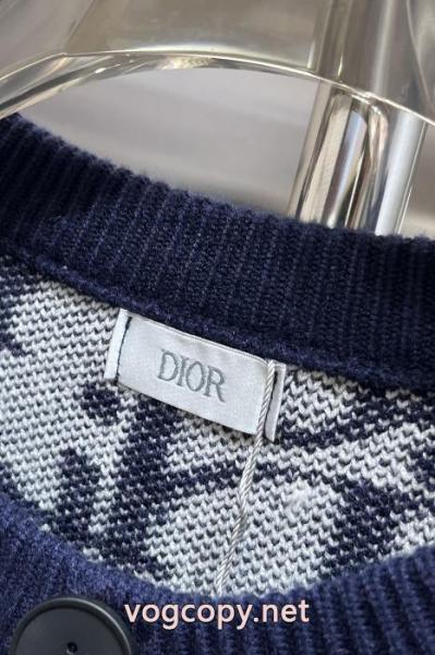スーパー コピー早い者勝ち 最も注目する コレは買い!最安値セーターのコートDior 4