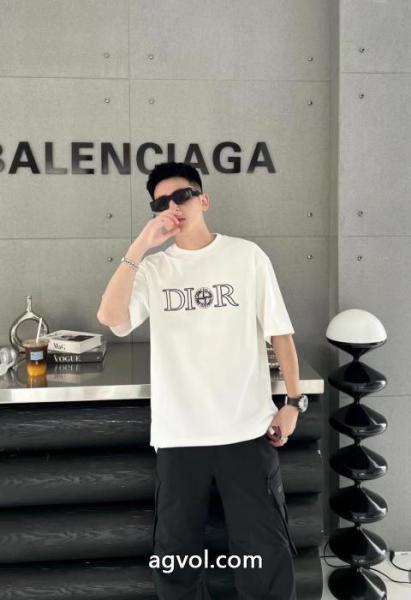 ブランド アクセサリー 激安DIOR半袖Tシャツおすすめ数量限定品 赤字超特価セール 限定大特価 4