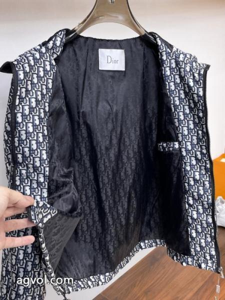 ジャケットブランド コピー 専門店DIOR2026SSの人気トレンドファッション 流行の最前線 人気定番2026 3