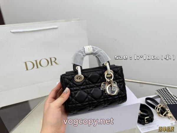 偽物 ブランド 激安バッグ永遠の定番 今流行 国内即発送込Dior 2