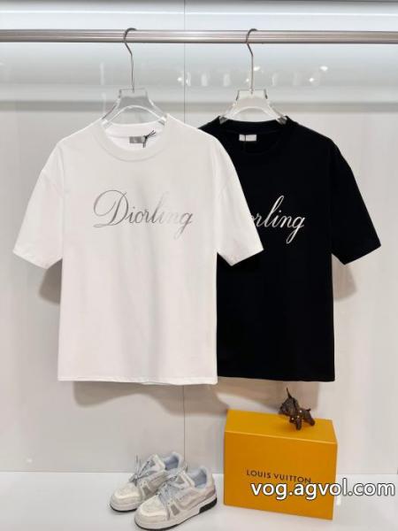 話題沸騰 洗練された印象 限定セールブランド コピー半袖TシャツDIOR 0