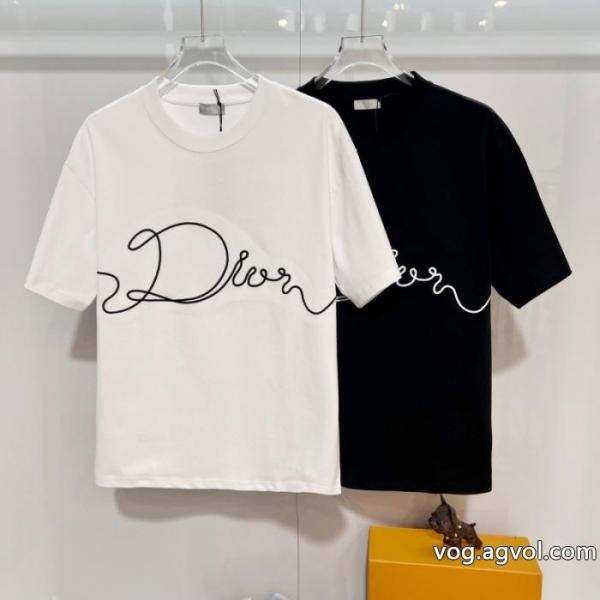 ディオール偽 ブランド半袖Tシャツ秋冬 話題の新作到着！ 2026年秋冬新作 0 