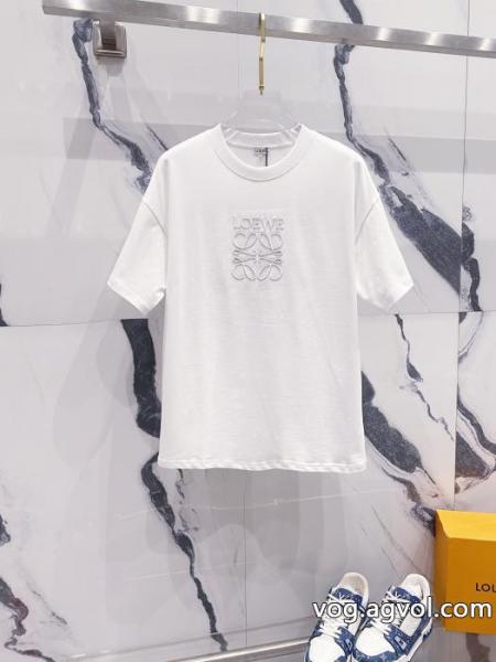 期間限定激安 パーフェクト 夏の買い必須！LOEWE半袖Tシャツブランド コピー 専門 0 