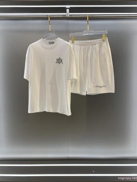 セットトレンド感溢れた クラシカルなデザイン 幅広い層におすすめディオールコピー 品 販売. 0 