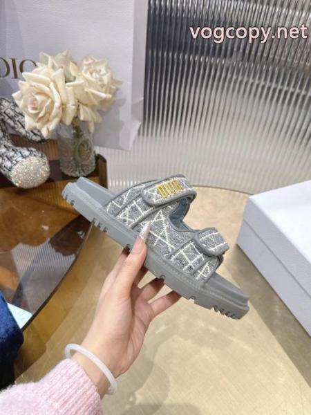 Dior    サンダルスーパー コピー 安心憧れの26新作 モード感の高い2026のスタイル 注目度No.1コラボ. 5 