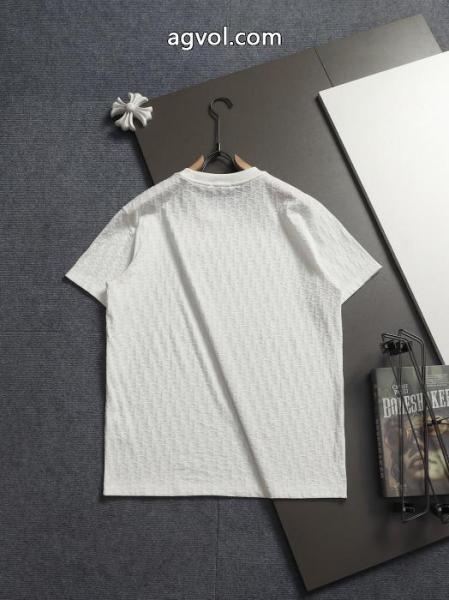 ブランド コピー 販売 店DIORプレゼントにも 数量限定再入荷 数量限定260%新品半袖Tシャツ 5 