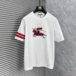 ブランド コピー 販売春季新作品 特別セール期間限定 実用を兼ね備えた半袖TシャツBURBERRY