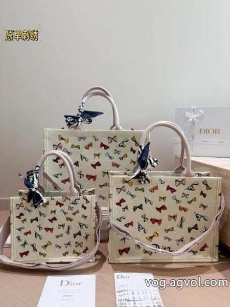 DIOR完売必須 限定SALE どの年代にも好感度 セレブ多数愛用バッグスーパー コピー 安心 0
