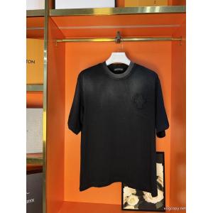  2026ブランドコピー半袖Tシャツセレブや芸能人からも愛用 人気アイテム 最安値！ クロムハーツ