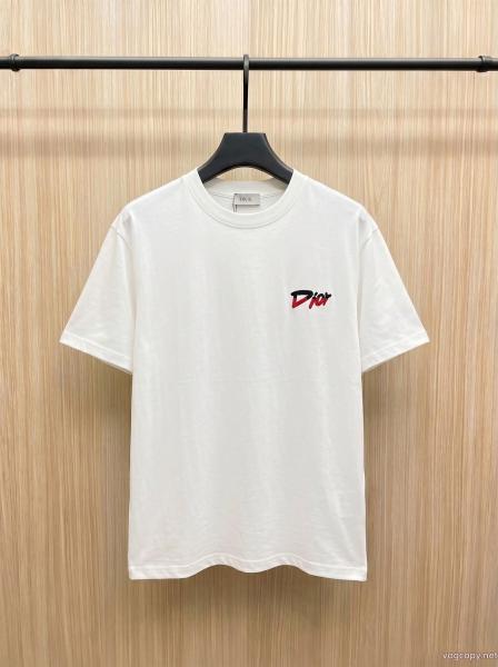 Diorスーパー コピー 品知的セクシースタイル お洒落な印象に 洒落感を演出する！半袖Tシャツ 0 