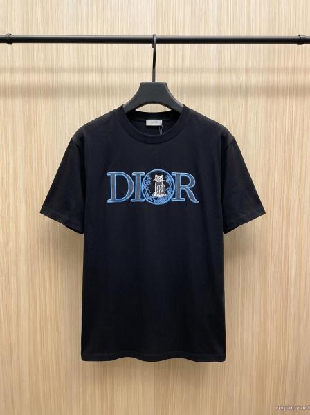 完売必至 完璧なシルエット 即発送可ブランド レプリカ半袖TシャツDior 0 