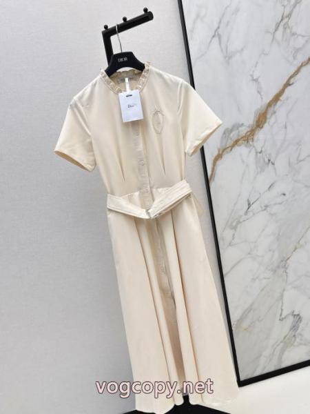 Dior ワンピーススーパー コピー残りサイズわずか 愛らしさ抜群! 真夏のコレクション. 2