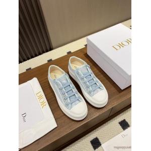 Dior偽物 ブランド    今買い◎得 お洒落に魅せる 撥水素材..