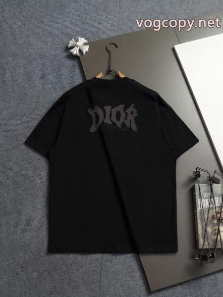 今年もトレンド 洗練された雰囲気 ギフト最適Diorブランド 偽物 激安 通販半袖Tシャツ 4