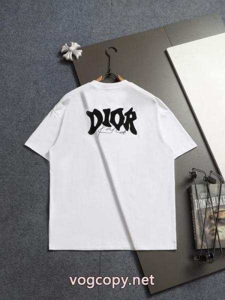 今年もトレンド 洗練された雰囲気 ギフト最適Diorブランド 偽物 激安 通販半袖Tシャツ 5