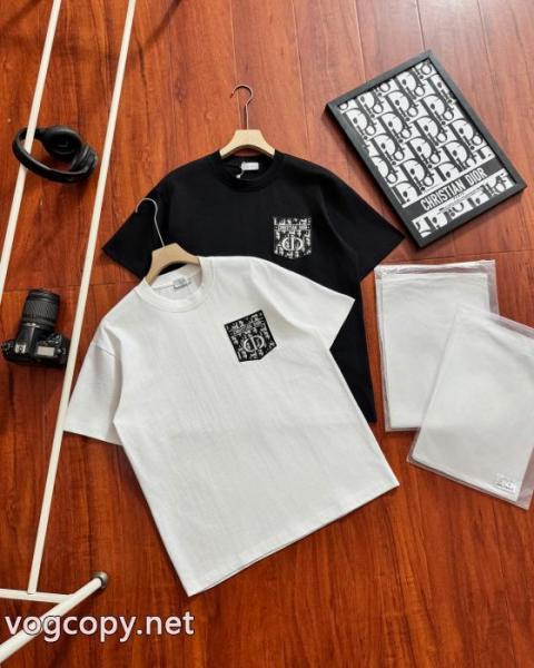使い勝手の良い 圧倒的人気アイテム 2026限定 超レア半袖TシャツDiorスーパー コピー 通販 優良 2