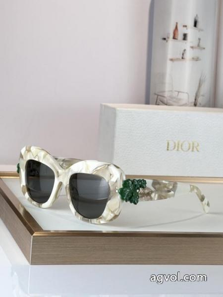 DIOR最低価格保証 人気セール低価 激安大特価大人気サングラススーパー コピー 安心 .. 3