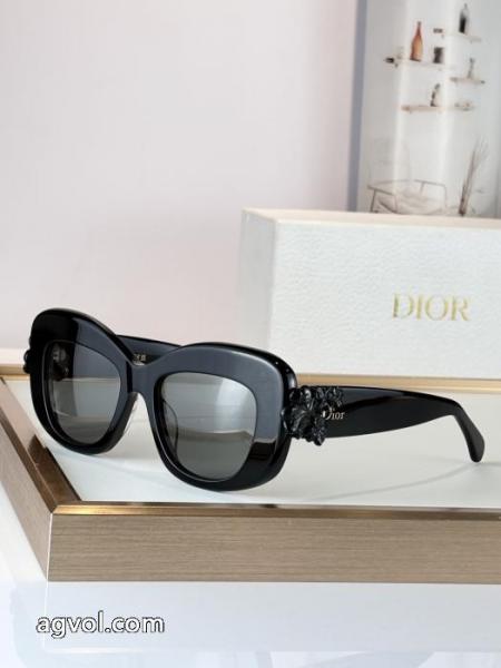 DIOR最低価格保証 人気セール低価 激安大特価大人気サングラススーパー コピー 安心 .. 4