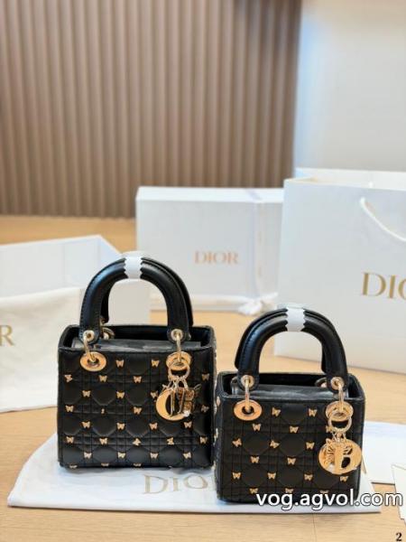 DIORコピー 商品 通販夏の定番スタイル 夏の買い必須！ 今流行バッグ 0 