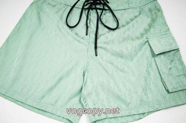 ズボン超人気美品 夏に通勤などに大活躍 大絶賛の履き心地!ブランド 通販Dior. 4
