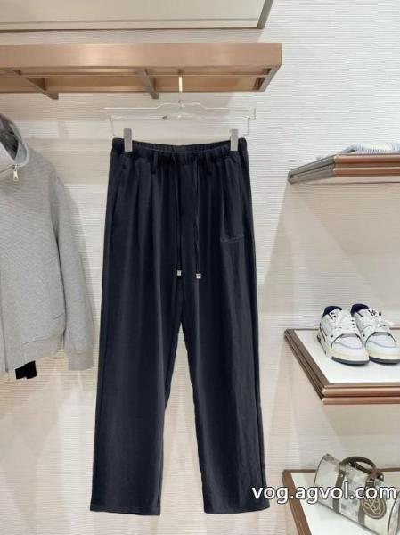 店舗で人気満点 新作限定大人で素敵 高級感のあるDIORスーパー コピースラックス. 0 