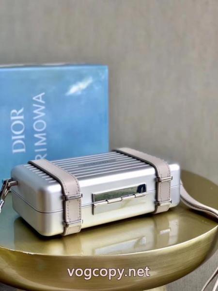 Diorブランド コピー ショップ完売必至 高級感ある 実用性は勿論バッグ. 6