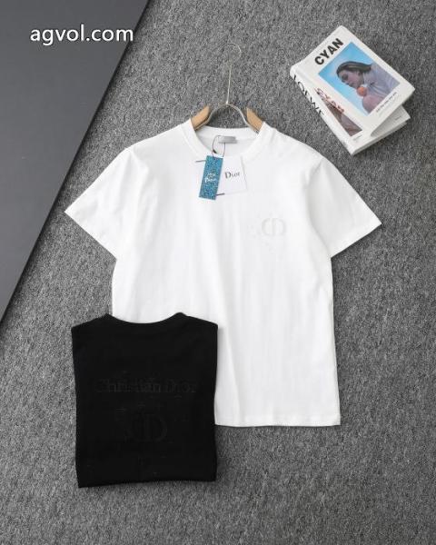 即納品 主役に負けない存在感 店舗完売品半袖Tシャツ通販 ブランドDIOR 3