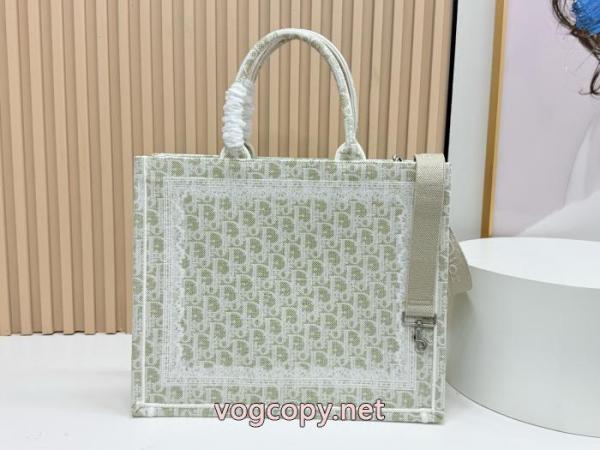 Dior激安通販 活躍アイテム 秋冬シーズン継続トレンド新着バッグブランド コピー 専門店. 4