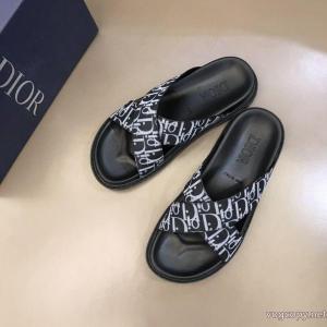 ディオールスーパー コピー ブランド 通販超人気美品 海外直送 快適さと洗練された表情スリッパ.