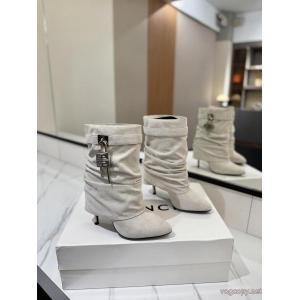 オシャレな印象に ギフトラッピングOK 超あたたかいGIVENCHYブーツ激安 ブランド 通販..