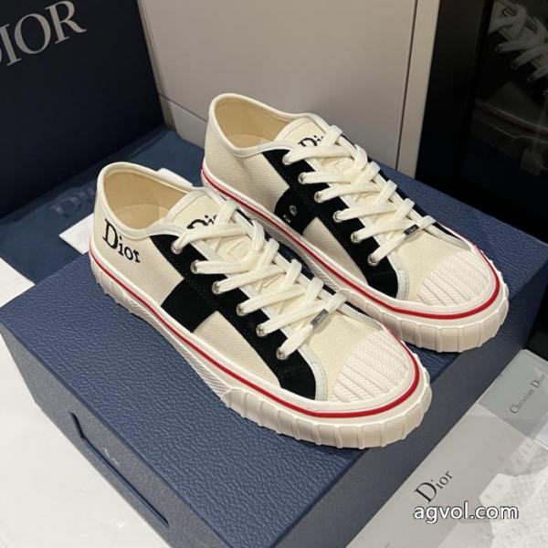 最新版おすすめ商品 おススメの秋冬アイテムをCHECK 完売在庫確保スーパー コピー 販売ディオールスニーカー.. 2