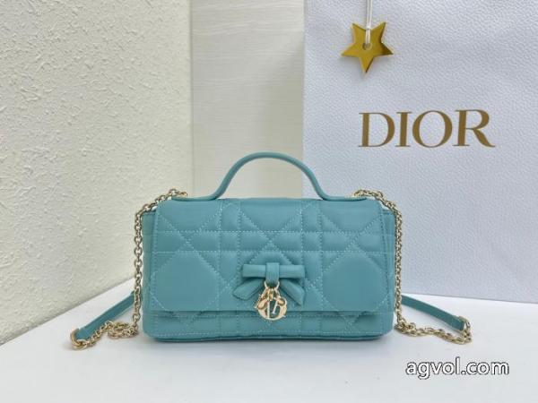 ブランド コピーバッグ長く愛用出来る一品 新作愛用セレブ多数 総合ランク高きアイテムDIOR.. 1