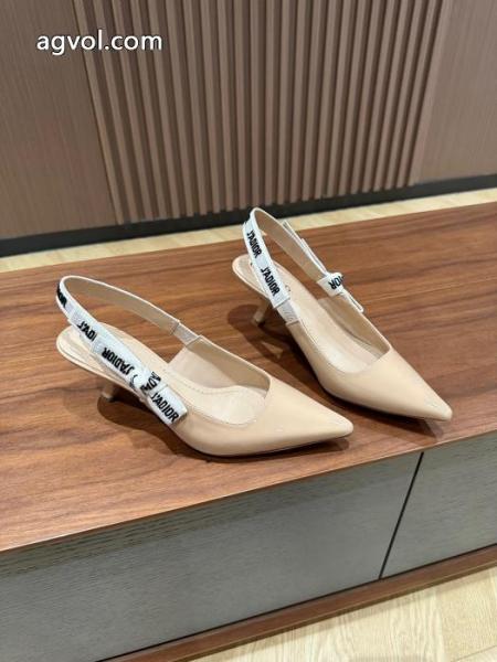 NEW!! 大人気 高級感のある VIPセールで破格サンダルDIOR偽物 ブランド ショップ. 2