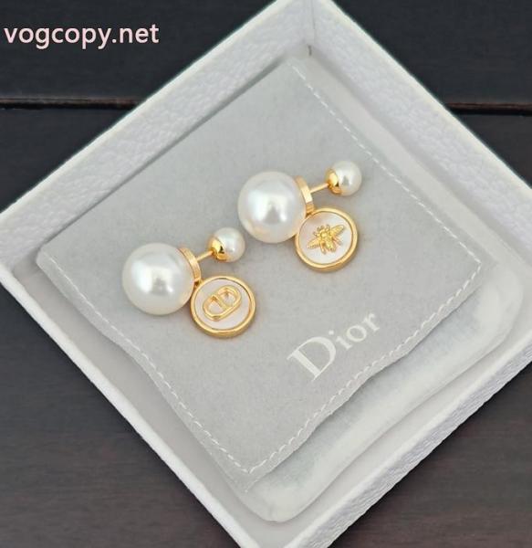 アクセサリーブランド 品 コピー一番人気 高品質素材で作られる 最新トレンドコーデおすすめDior. 5 