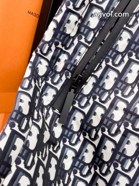 ブランド 激安 スラックス在庫あり即発 完売品冬に大活躍間違いなし 秋冬のマストバイのアイテムDIOR. 5
